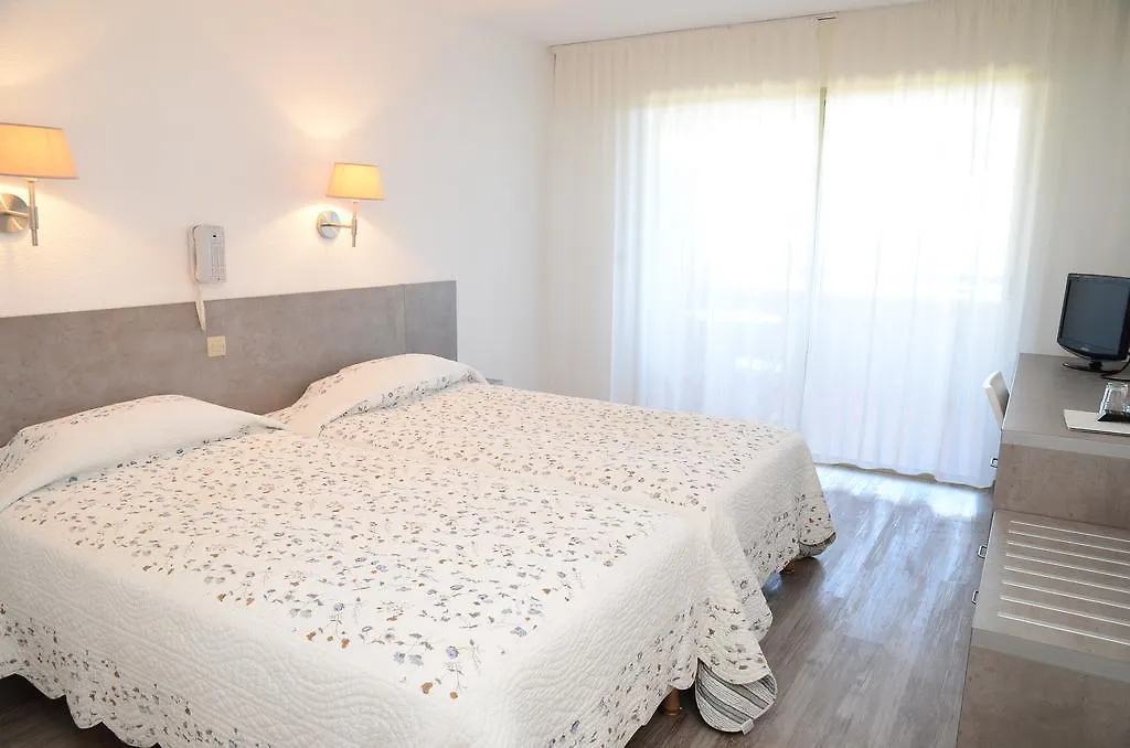 Hotel Tamaris Le Lavandou 3*,  France